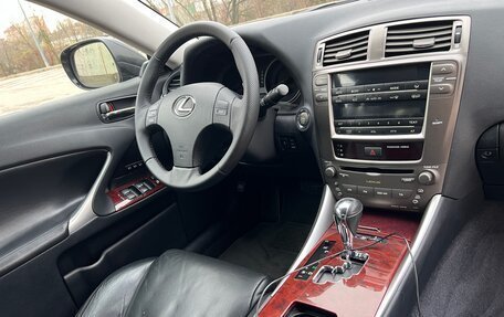 Lexus IS II рестайлинг 2, 2006 год, 1 300 000 рублей, 16 фотография