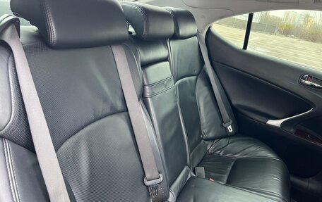 Lexus IS II рестайлинг 2, 2006 год, 1 300 000 рублей, 14 фотография