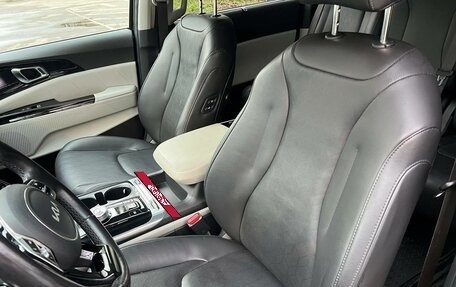 KIA Carnival, 2021 год, 4 150 000 рублей, 12 фотография