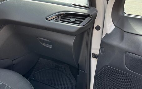 Peugeot 208 II, 2014 год, 759 000 рублей, 8 фотография