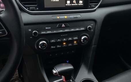 KIA Sportage IV рестайлинг, 2019 год, 2 650 000 рублей, 18 фотография