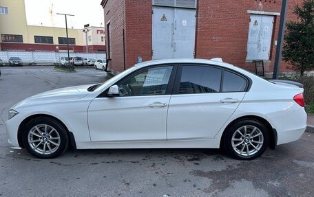 BMW 3 серия, 2015 год, 2 100 000 рублей, 34 фотография