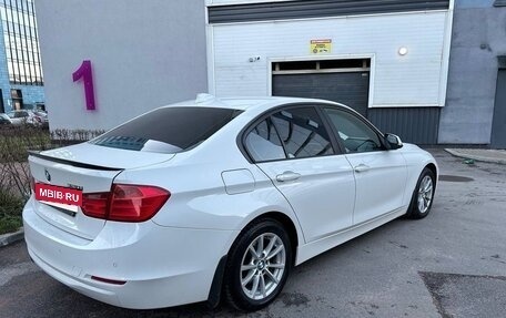 BMW 3 серия, 2015 год, 2 100 000 рублей, 36 фотография