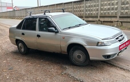 Daewoo Nexia I рестайлинг, 2010 год, 200 000 рублей, 3 фотография