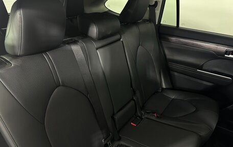 Toyota Highlander, 2025 год, 6 550 000 рублей, 16 фотография