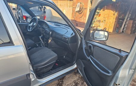 Chevrolet Niva I рестайлинг, 2013 год, 665 000 рублей, 9 фотография