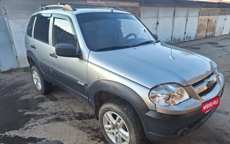 Chevrolet Niva I рестайлинг, 2013 год, 665 000 рублей, 4 фотография