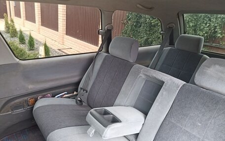 Toyota Estima III рестайлинг -2, 1999 год, 650 000 рублей, 4 фотография