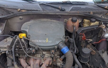 Renault Clio III, 2000 год, 100 000 рублей, 5 фотография