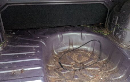 Renault Clio III, 2000 год, 100 000 рублей, 12 фотография