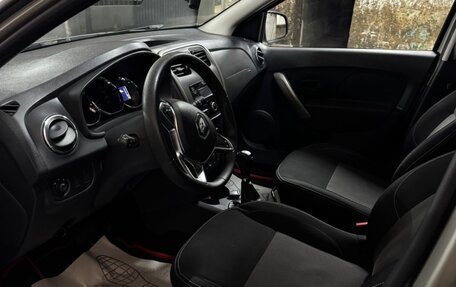 Renault Sandero II рестайлинг, 2021 год, 895 000 рублей, 10 фотография