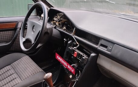 Mercedes-Benz W124, 1993 год, 65 000 рублей, 8 фотография