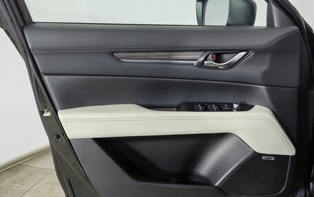 Mazda CX-5 II, 2017 год, 2 850 000 рублей, 20 фотография