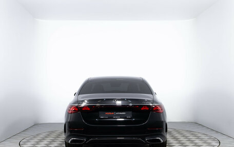 Mercedes-Benz E-Класс, 2024 год, 8 820 000 рублей, 6 фотография