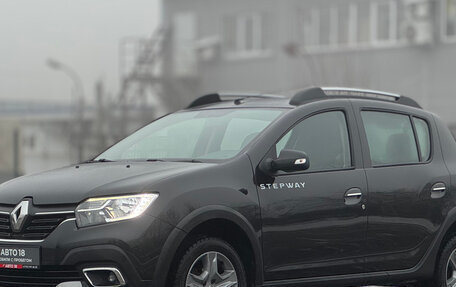 Renault Sandero II рестайлинг, 2020 год, 1 149 000 рублей, 2 фотография