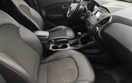 Hyundai ix35 I рестайлинг, 2015 год, 1 350 000 рублей, 9 фотография