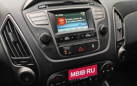 Hyundai ix35 I рестайлинг, 2015 год, 1 350 000 рублей, 14 фотография