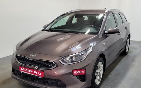 KIA cee'd III, 2020 год, 1 570 000 рублей, 1 фотография