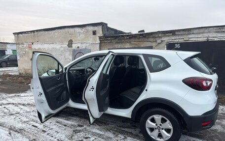 Renault Kaptur I рестайлинг, 2018 год, 1 550 000 рублей, 11 фотография