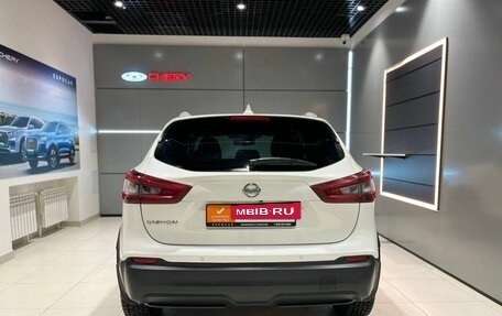 Nissan Qashqai, 2020 год, 2 380 000 рублей, 4 фотография