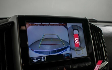 Toyota Land Cruiser 200, 2017 год, 7 370 000 рублей, 16 фотография