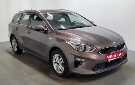 KIA cee'd III, 2020 год, 1 570 000 рублей, 2 фотография