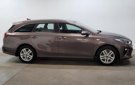 KIA cee'd III, 2020 год, 1 570 000 рублей, 5 фотография