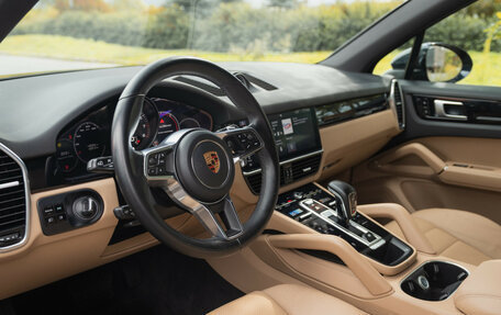 Porsche Cayenne III, 2018 год, 4 399 700 рублей, 24 фотография