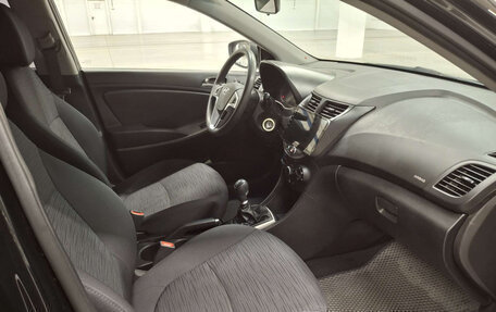 Hyundai Solaris II рестайлинг, 2016 год, 899 000 рублей, 13 фотография