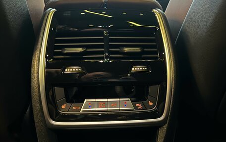 BMW X6, 2024 год, 14 300 000 рублей, 34 фотография