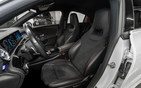 Mercedes-Benz CLA, 2019 год, 3 700 000 рублей, 9 фотография