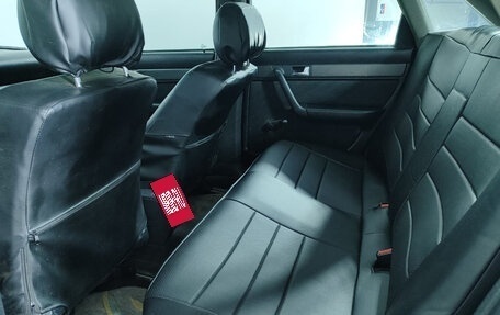 Audi A6, 1996 год, 333 000 рублей, 17 фотография