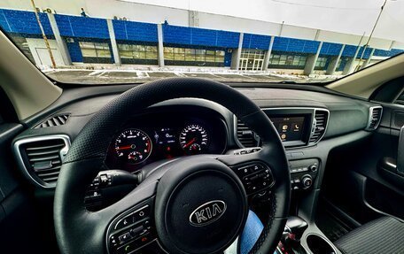 KIA Sportage IV рестайлинг, 2018 год, 2 250 000 рублей, 9 фотография