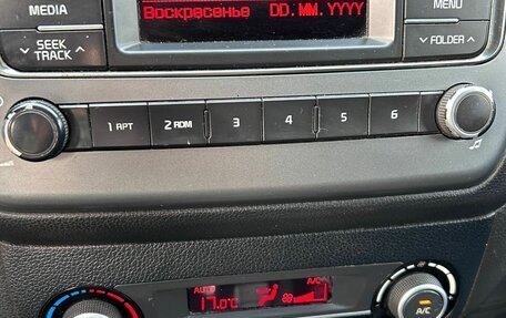 KIA Rio III рестайлинг, 2016 год, 900 000 рублей, 11 фотография