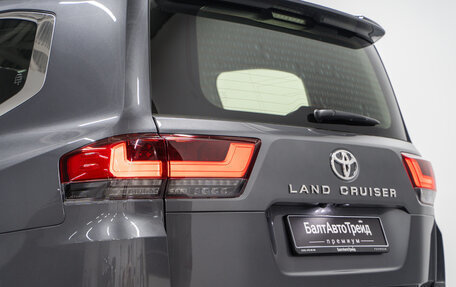 Toyota Land Cruiser, 2025 год, 15 990 000 рублей, 10 фотография