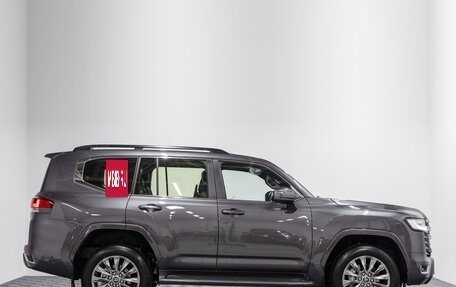 Toyota Land Cruiser, 2025 год, 15 990 000 рублей, 6 фотография