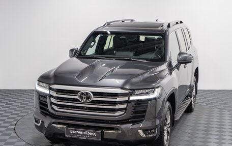 Toyota Land Cruiser, 2025 год, 15 990 000 рублей, 31 фотография