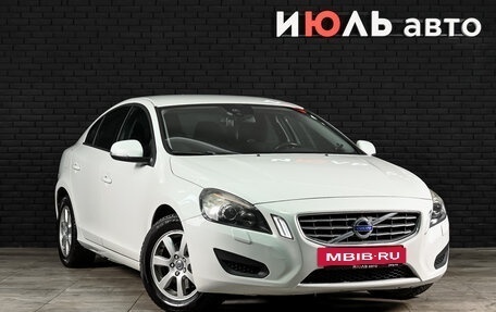 Volvo S60 III, 2011 год, 990 000 рублей, 4 фотография