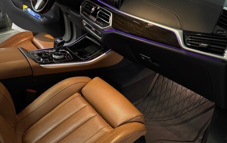 BMW X5, 2018 год, 5 590 000 рублей, 11 фотография