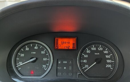 Nissan Almera, 2018 год, 870 000 рублей, 8 фотография