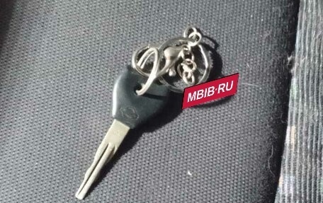 Nissan Cube II, 1998 год, 689 000 рублей, 17 фотография