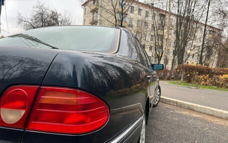 Mercedes-Benz E-Класс, 1998 год, 620 000 рублей, 9 фотография