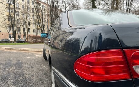 Mercedes-Benz E-Класс, 1998 год, 620 000 рублей, 7 фотография