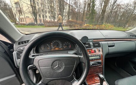 Mercedes-Benz E-Класс, 1998 год, 620 000 рублей, 15 фотография