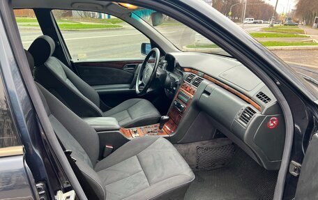 Mercedes-Benz E-Класс, 1998 год, 620 000 рублей, 23 фотография