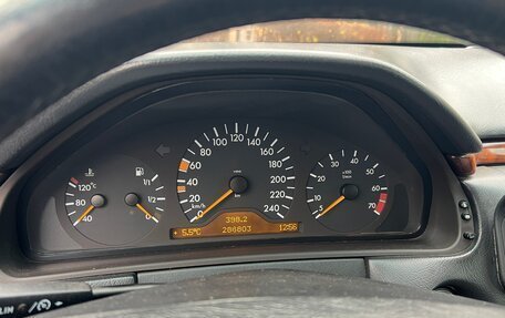 Mercedes-Benz E-Класс, 1998 год, 620 000 рублей, 14 фотография