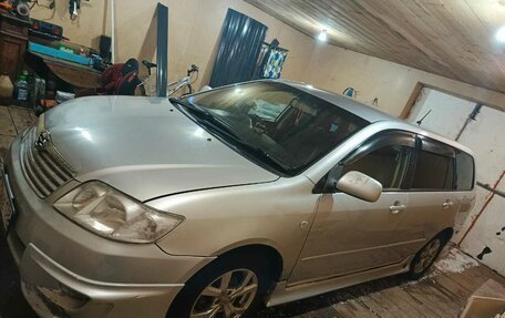 Toyota Corolla, 2005 год, 570 000 рублей, 3 фотография