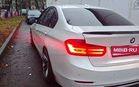 BMW 3 серия, 2012 год, 1 600 000 рублей, 4 фотография