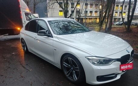 BMW 3 серия, 2012 год, 1 600 000 рублей, 12 фотография