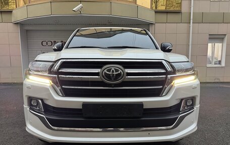 Toyota Land Cruiser 200, 2018 год, 7 500 000 рублей, 5 фотография